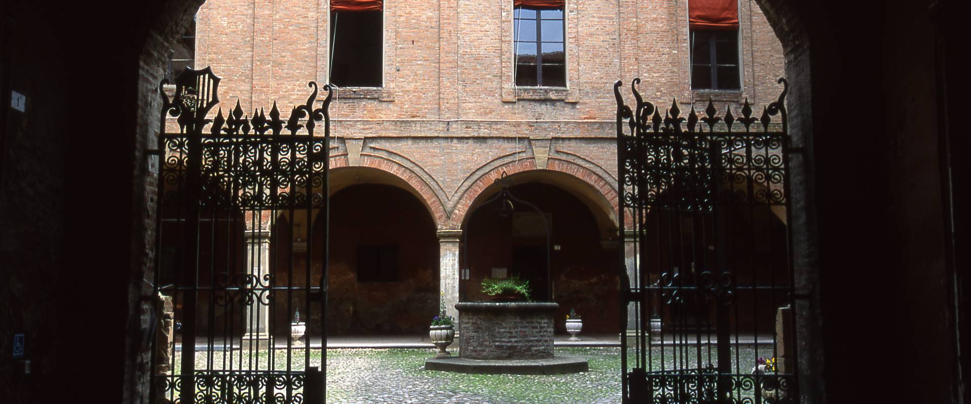 Castello Lambertini. Interno photo by Meneghetti